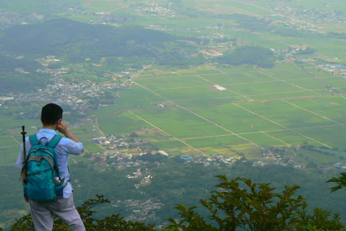 P1100557-1.JPG - 36,168BYTES