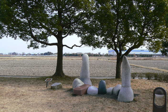 P1140075.JPG - 81,721BYTES